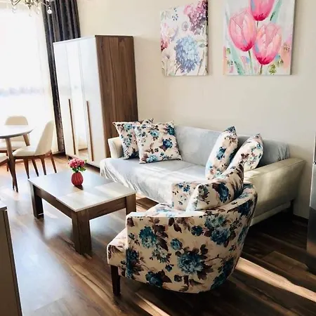 Luxury Azure Coast Floral * 布尔加斯